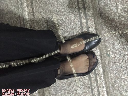 原味丝袜|袜类,臭短丝袜,致命臭(此活动MM随机,不能指定)——2017年9月下旬顾客订购致命臭活动MM(【国庆活动赠送】珠宝妹妹-黑丝短袜)现收足底实拍,不可选择MM,免费附带无水印高清收购足底