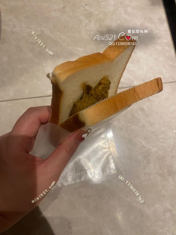 金灿灿的黄金汉堡，大份夹心看得见！主人的美味等骚狗来品尝！,重口味类其他重口味