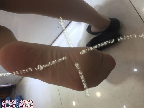 原味丝袜|袜类,臭连裤袜,致命臭(此活动MM随机,不能指定)——2016年10月初旬顾客订购致命臭活动MM(肉丝连裤)现收足底实拍,不可选择MM,免费附带无水印高清收购足底实拍图。
