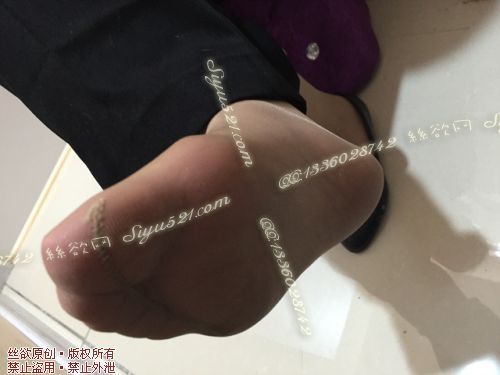 原味丝袜|袜类,臭短丝袜,爱丽丝(本土的BYD)——2016年10月下旬顾客订购导购24妹妹工作丝袜(导购24妹妹-肉丝),此活动免费拍摄打包图可1双