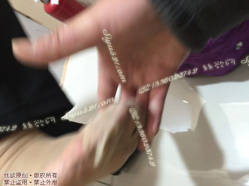 原味丝袜|袜类,臭短丝袜,致命臭(此活动MM随机,不能指定)——2016年11月初旬顾客订购致命臭活动MM(水晶肉丝)现收足底实拍,不可选择MM,免费附带无水印高清收购足底实拍图。
