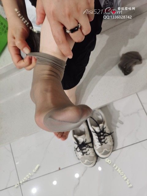 致命臭(此活动MM随机,不能指定)——2026年07月份顾客预订品牌店长03灰丝原味丝袜|袜类臭短丝袜