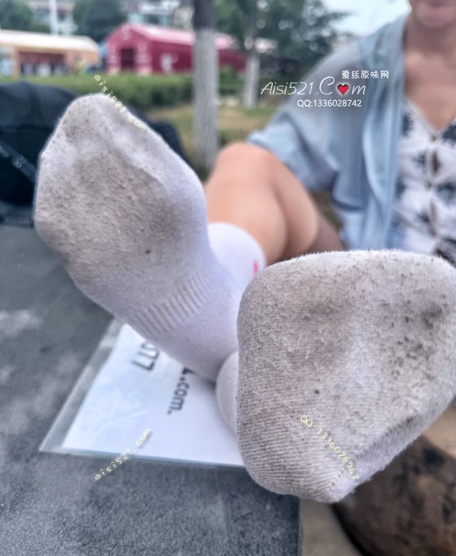 “狠货”来喽！三叶草白棉袜、致命臭极品臭、穿得湿乎乎的味儿猛！重口味的来！原味丝袜|袜类臭棉袜