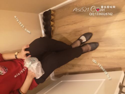 原味丝袜|袜类,臭短丝袜,致命臭(此活动MM随机,不能指定)——2019年10月份顾客订购(导购12黑丝)现收足底实拍