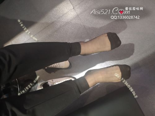 原味丝袜|袜类,臭短丝袜,致命臭(此活动MM随机,不能指定)——2020年4月份顾客订购(导购卡通丝)现收足底实拍